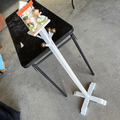 Lot 266 Child's Hall Tree