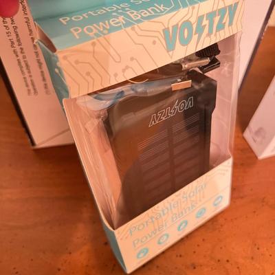 Electronics Lot - CD Radio, Ear Buds, Digital Frame, Power Bank