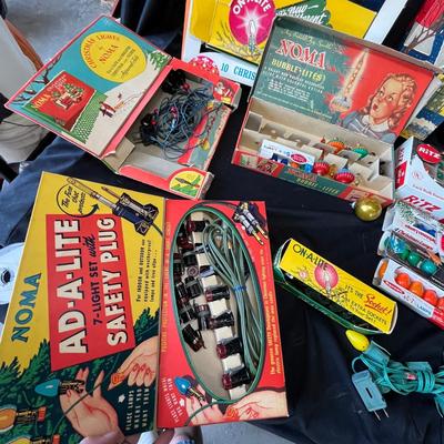 Lot 270 Vintage Christmas lights