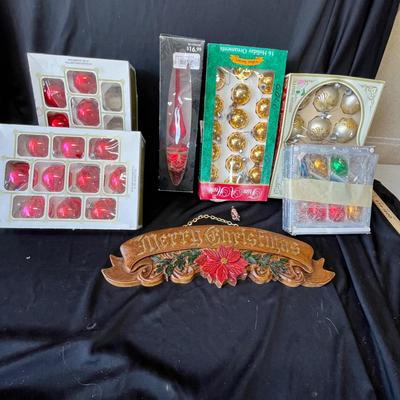 Lot 271 Christmas ornaments
