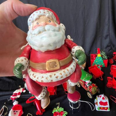 Lot 273 Christmas decor/ ornaments