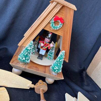 Lot 276 Candle whirly gig