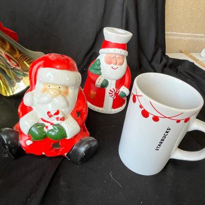 Lot 278 Christmas Decor