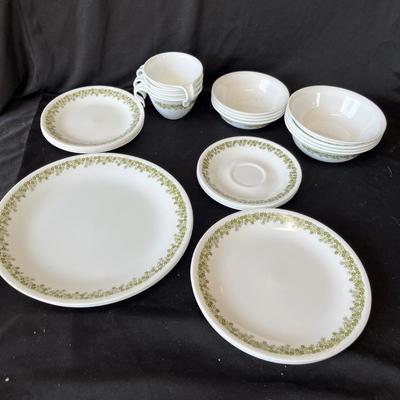 Lot 289 Corelle Ware Crazy Daisy