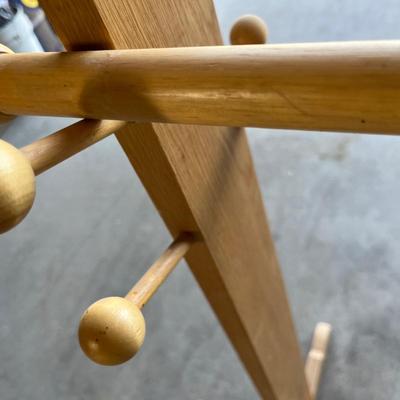 Lot 297 Oak Quilt Rack #2
