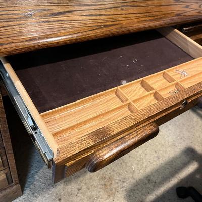 Lot 299 Oak Desk