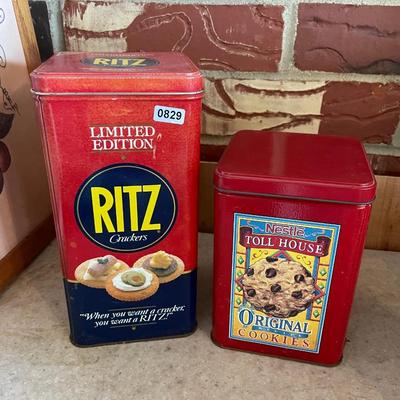 Duo of tins