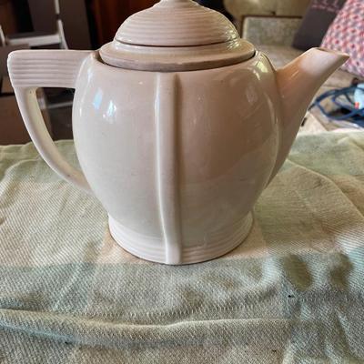 Parceler tea pot
