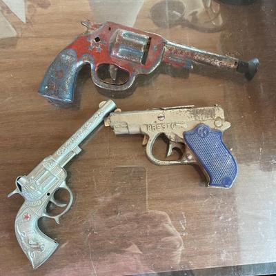 Toy guns