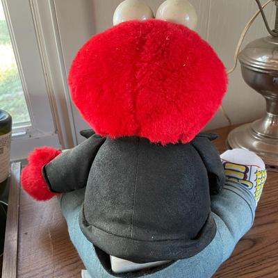 Elmo*