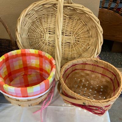 Large Basket Lot