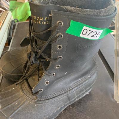 Steel Toe Lined Boots Size 10