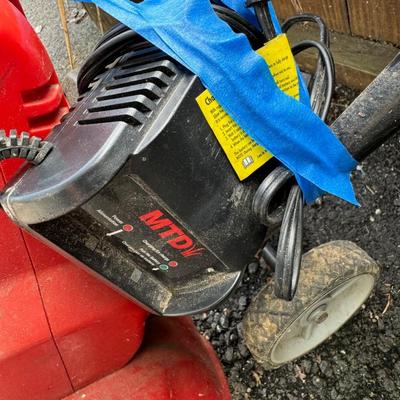 MTD 20V Cultivator w/Charger - tested