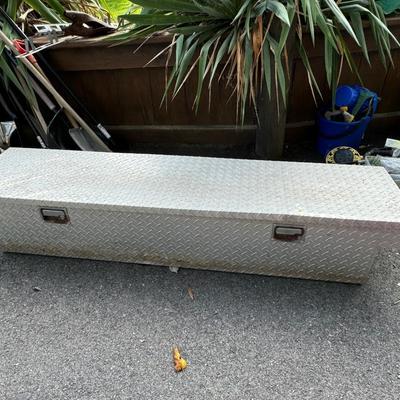 70” Diamond Plate Truck Bed Toolbox
