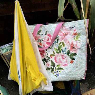 Beach Sand Toys/Buckets