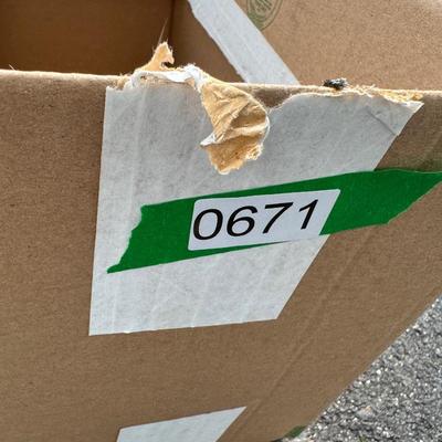 Flashlight/Lantern Lot -Coleman-Dewalt