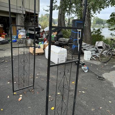 93” Portable Metal Garden Arch