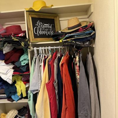 WOMENS CLOSET - RIGHT SIDE
