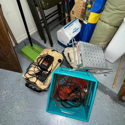 GARAGE CORNER LOT
