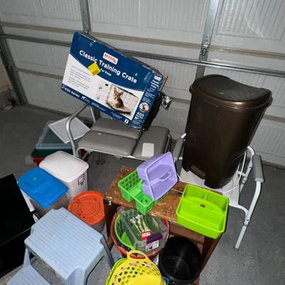 GARAGE DOOR LOT