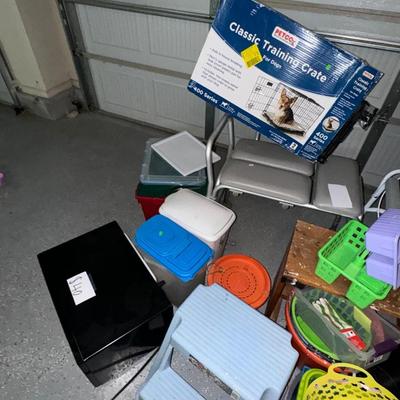 GARAGE DOOR LOT