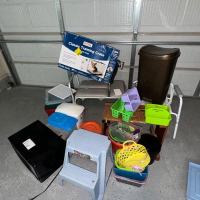 GARAGE DOOR LOT