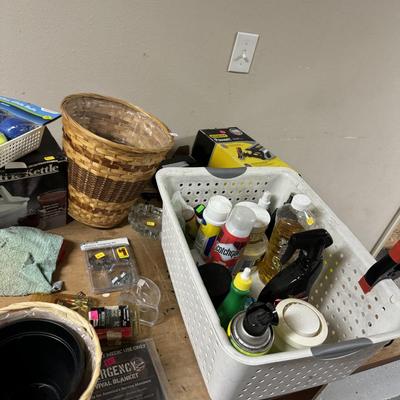 MISCELLANEOUS GARAGE LOT