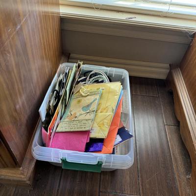 OFFICE DESK & CABINET LOT