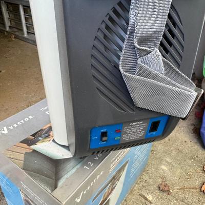 Vector Thermoelectric Travel Cooler & Warmer