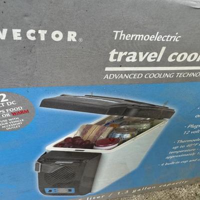 Vector Thermoelectric Travel Cooler & Warmer