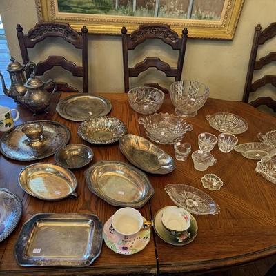 DINING TABLE LOT