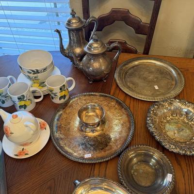 DINING TABLE LOT