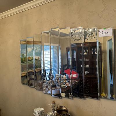 DINING ROOM BUFFET LOT