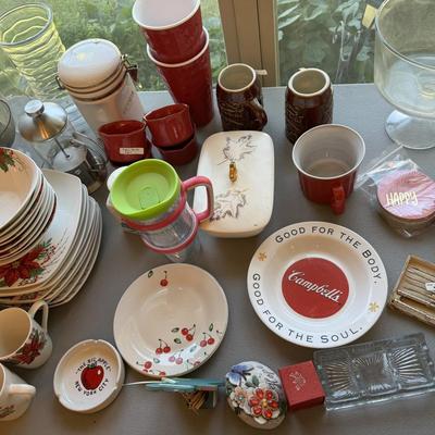 MISCELLANEOUS LOT - TABLE NOT INCLUDED