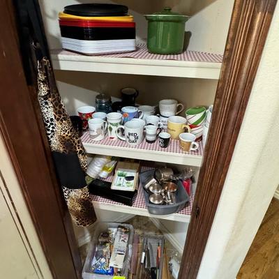PANTRY LOT