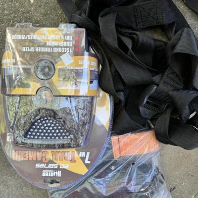 Hunten Outdoors Trail Camera and Safety Straps