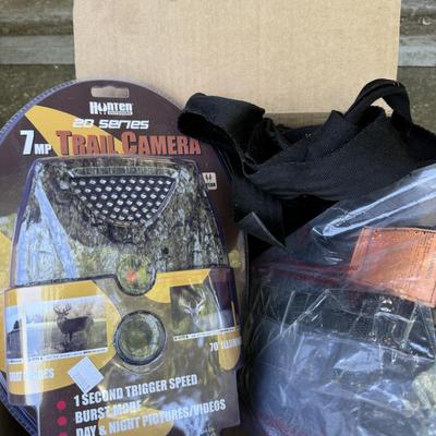 Hunten Outdoors Trail Camera and Safety Straps