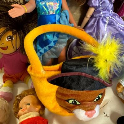 TY Collectables / Doll Lot