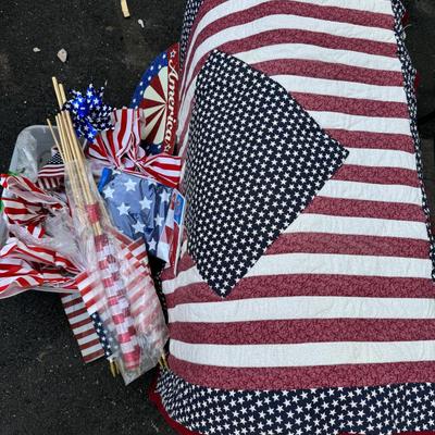 Patriot Flag Lot & Mini Wall Quilt Decor