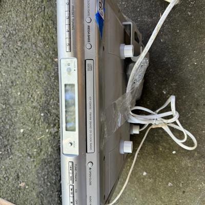 SONY under the counter Disc Player /Clock Radio - tested