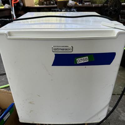 Emerson Compact Refrigerator - tested