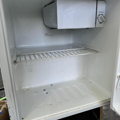 Emerson Compact Refrigerator - tested