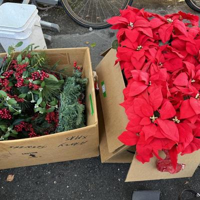 3 Wreaths & 4 Poinsettias Plants