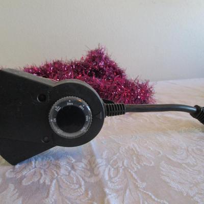 3 outlet timer, 12' purple garland