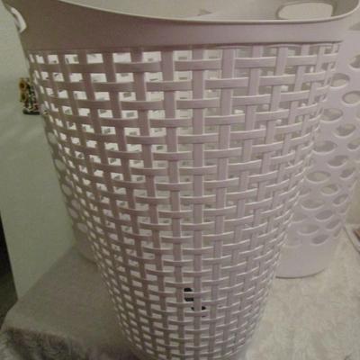 3 Tall plastic flexible laundry hampers