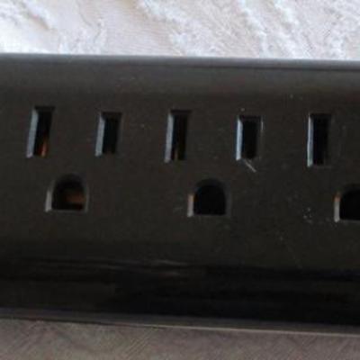 1 surge suppressor w/3' cord, adapter plugs, 2 multiple plugs