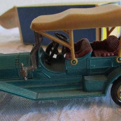 Matchbox models of Yesteryear #Y-12, reproduction of 1909 Thomas Flyabout
