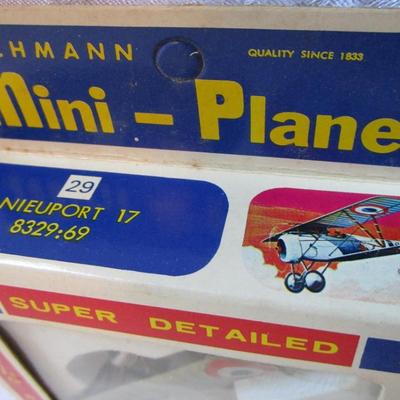 Bachmann Mini Planes