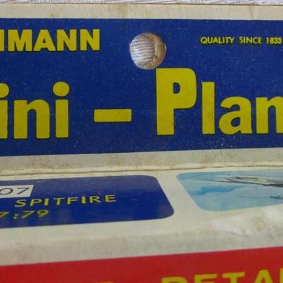 Bachmann Mini Planes