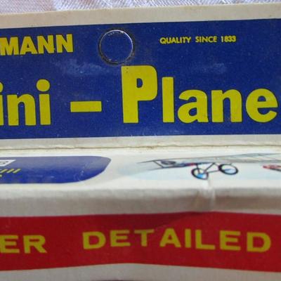Bachmann Mini Planes